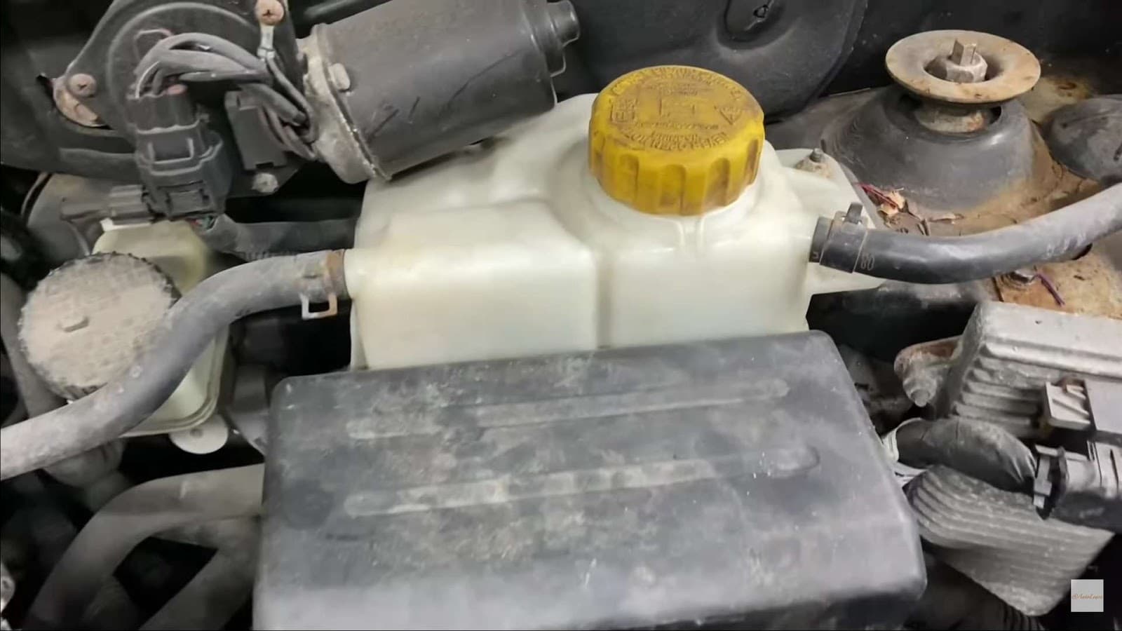 Is Water a Suitable Replacement for Coolant in my Vehicle?&nbsp;
